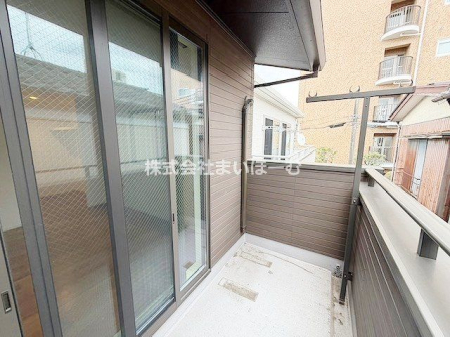 ��ʌ��n�s�ˉz6���ڂ̒��È�ˌ��Ẵo���R�j�[