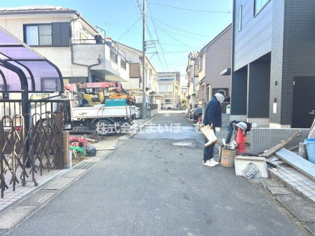 ��ʌ�����s�O��3���ڂ̐V�z��ˌ��Ă̌��n�O�ώʐ^