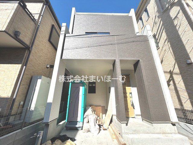 ��ʌ�����s��3���ڂ̐V�z��ˌ��Ă̌��n�O�ώʐ^