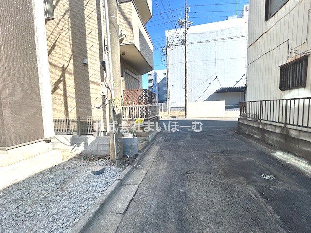 ��ʌ�����s��3���ڂ̐V�z��ˌ��Ă̌��n�O�ώʐ^