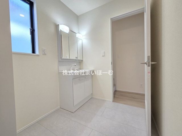 ��ʌ�����s�厚��1413-4�̐V�z��ˌ��Ă̐��ʑ�E���ʏ�