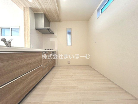 ��ʌ�����s�厚���{�� �̐V�z��ˌ��ẴL�b�`��