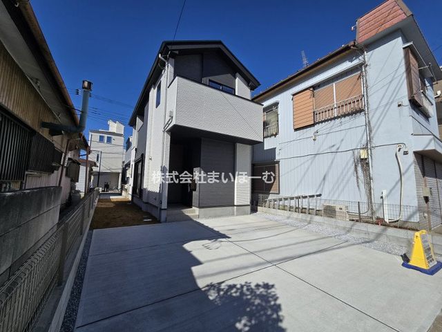 ��ʌ�����s�≺��2���ڂ̐V�z��ˌ��Ă̌��n�O�ώʐ^