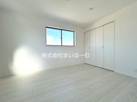 ��ʌ�����s����3���ڂ̐V�z��ˌ��Ă̂��̑�����