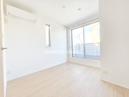 �����s�k�擌�\��5���ڂ̒��È�ˌ��Ă̂��̑�����