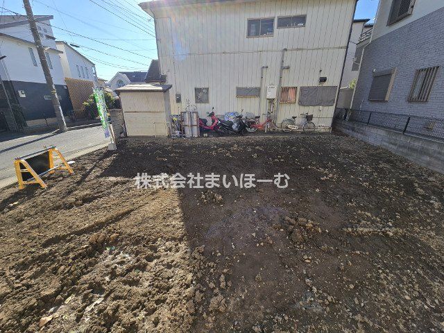 ��ʌ�����s�씵���J2���ڂ̐V�z��ˌ��Ă̌��n�O�ώʐ^