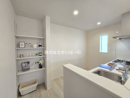 ��ʌ�����s�]�ˑ�1���ڂ̐V�z��ˌ��ẴL�b�`��