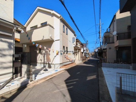 ��ʌ�����s���2���ڂ̐V�z��ˌ��Ă̌��n�O�ώʐ^