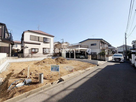 ��t���D���s�K�u���8���ڂ̐V�z��ˌ��Ă̌��n�O�ώʐ^