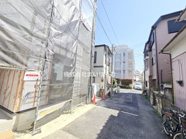 ��ʌ�����s�씵���J4���ڂ̐V�z��ˌ��Ă̌��n�O�ώʐ^