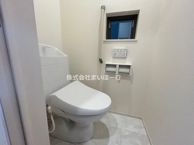 �����s������Z��2���ڂ̐V�z��ˌ��Ẵg�C��