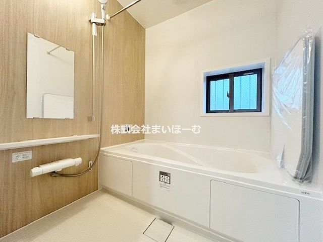 �����s������Z��2���ڂ̐V�z��ˌ��Ă̗���