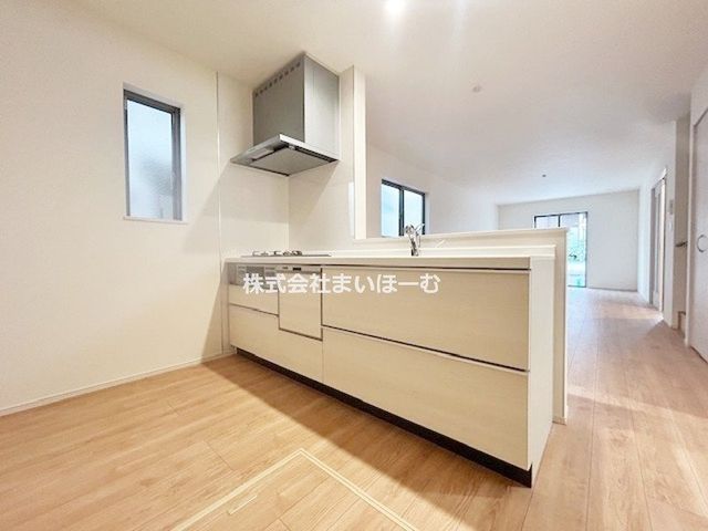 �����s������Z��2���ڂ̐V�z��ˌ��ẴL�b�`��