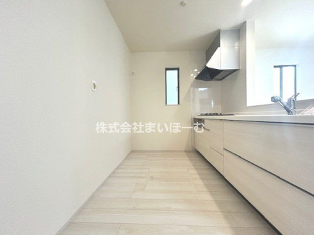 ��ʌ�����s�厚���{�� �̐V�z��ˌ��ẴL�b�`��