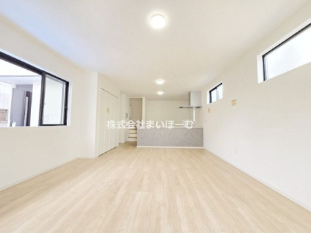 ��ʌ�����s����3���ڂ̐V�z��ˌ��Ẵ��r���O