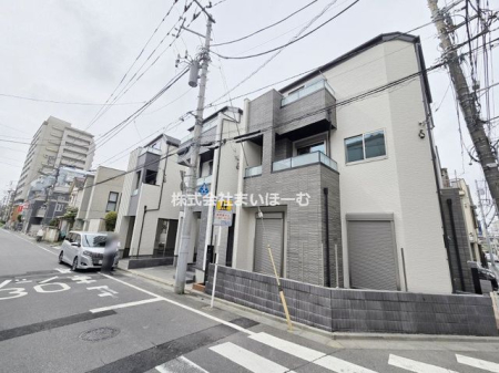 �����s���揬����4���ڂ̐V�z��ˌ��Ă̌��n�O�ώʐ^