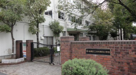 �����s���揬����4���ڂ̐V�z��ˌ��Ă̎��ӊ�