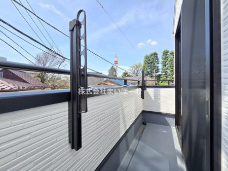 �����s�k�搼���u2���ڂ̐V�z��ˌ��Ẵo���R�j�[