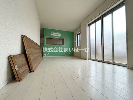 ��ʌ�����s�˒˓�2���ڂ̒��È�ˌ��Ẵ��r���O