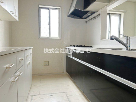 ��ʌ�����s�˒˓�2���ڂ̒��È�ˌ��ẴL�b�`��