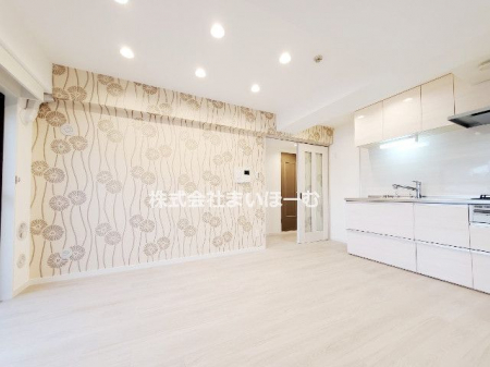 ��ʌ�����s�����̒��Ã}���V�����̉摜