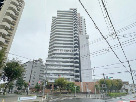 ��ʌ�����s�ђ�3���ڂ̒��Ã}���V�����̉摜